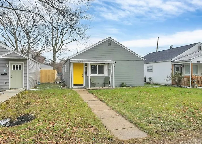 Housepitality - The Southern Orchards Columbus